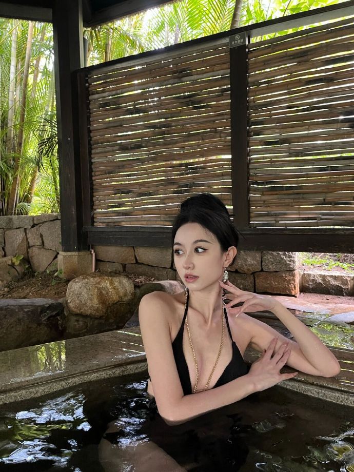 红海行动 封面